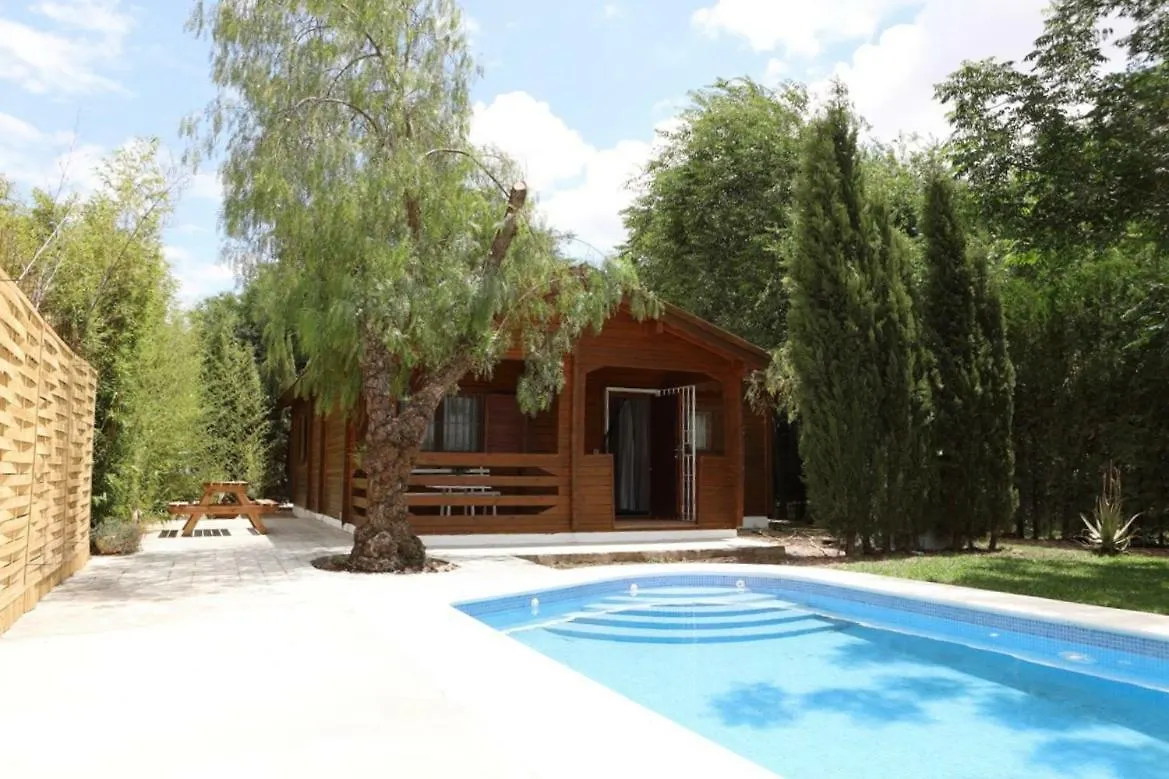 Preciosa Y Acogedora Casa De Madera En El Campo Villa Carmona