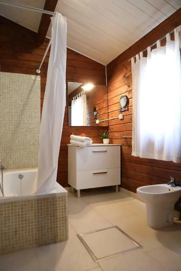 Vila Preciosa Y Acogedora Casa De Madera En El Campo Carmona  0*, Carmona (Seville) Španělsko