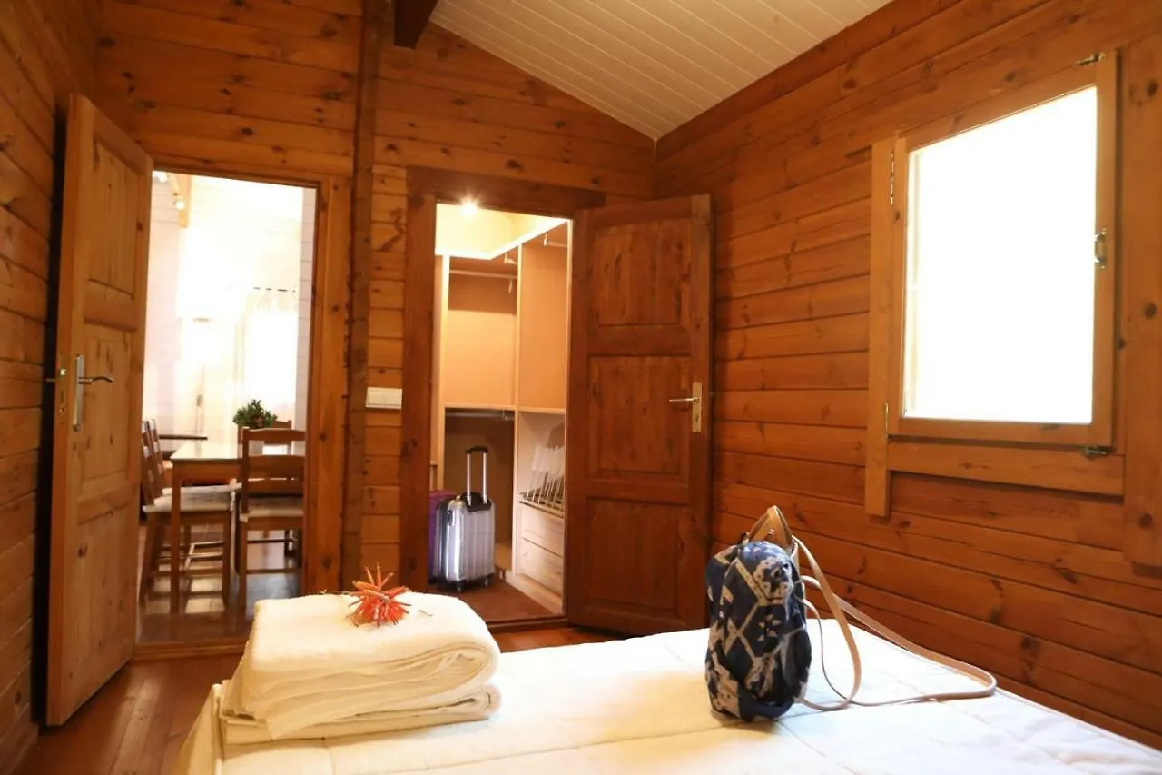 Vila Preciosa Y Acogedora Casa De Madera En El Campo Carmona  Prázdninový dům Carmona (Seville)
